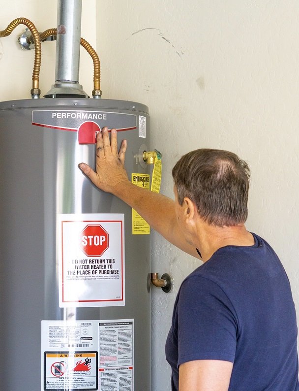 Why is your water heater leaking? Plumb Medic